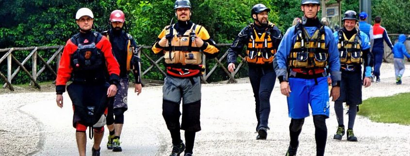 Come vestirsi per fare Rafting