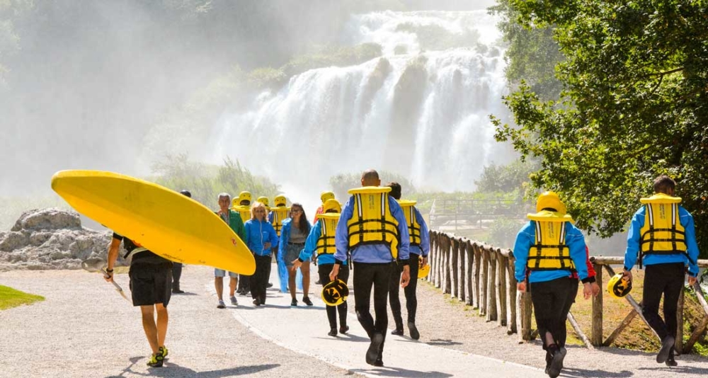 PAsqua e Pasquetta a Rafting Marmore