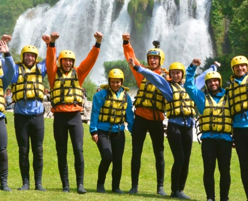 Come Vestirsi per fare Rafting